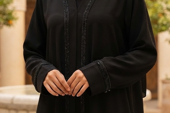 πΈ Classic Parada Fabric Front-Open Abaya with Fine Beaded Trim πΈ