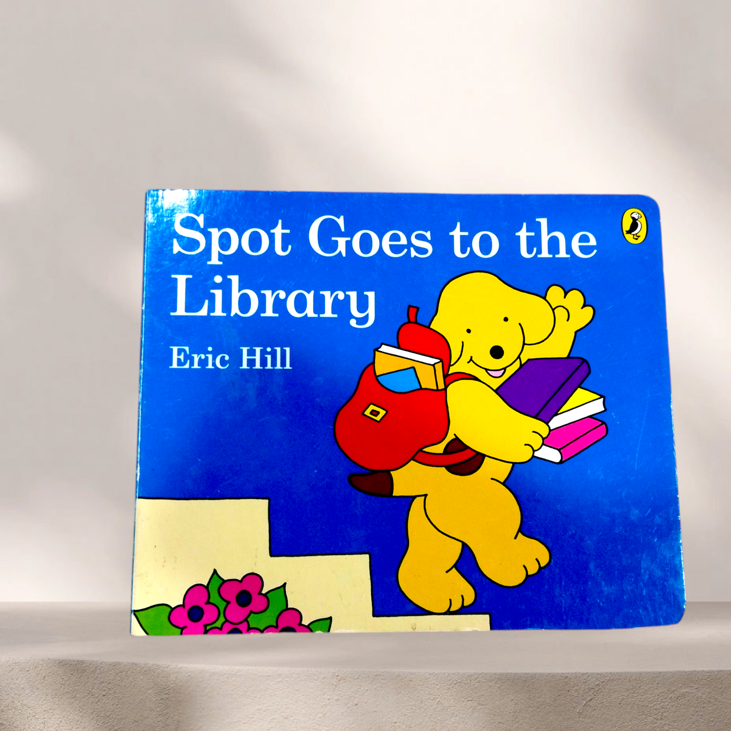 🌈 Spot Goes to the Library – by Eric Hill